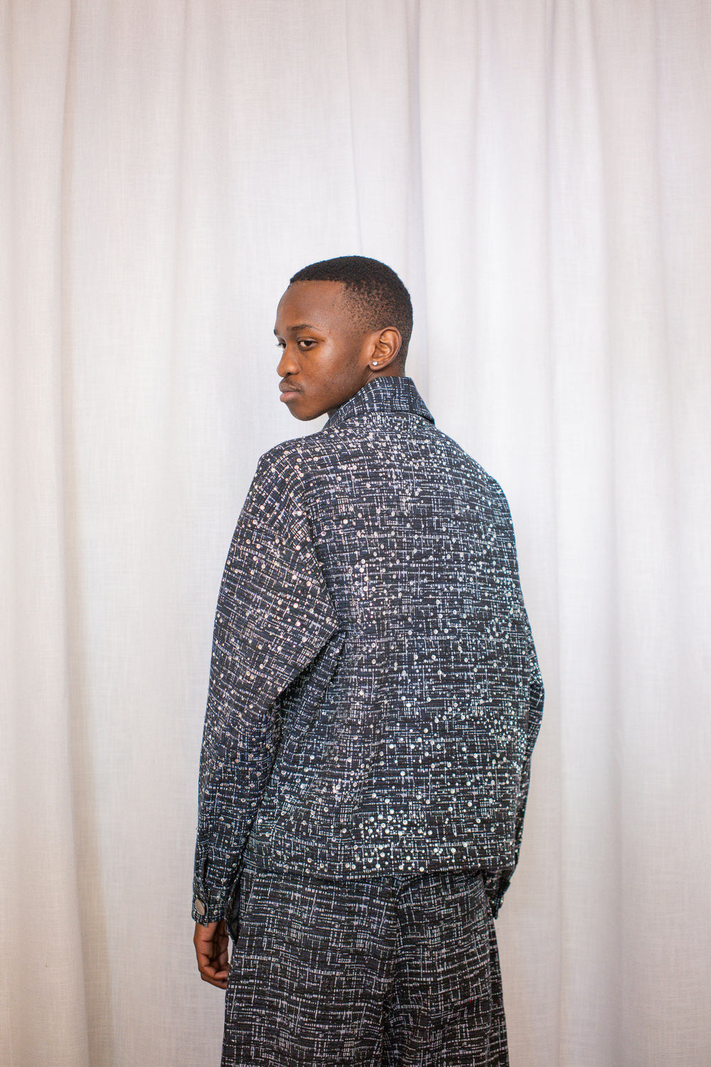 Noir Spark Jacquard Set